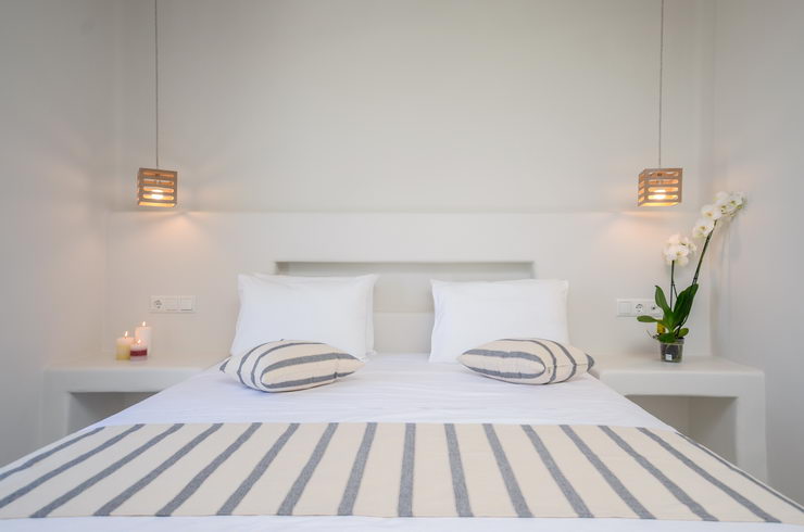 Top floor deluxe suites for 4 guests